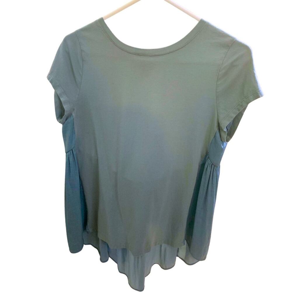 2/$30 Simply Vera Wang Sage Green Flowy Short Sleeve Top Small Blouse Tee TShirt